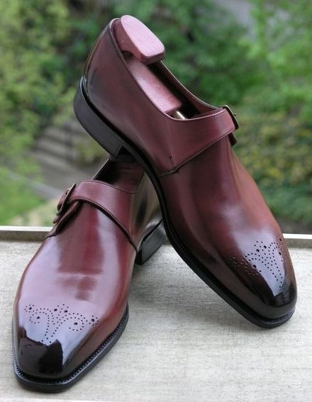 Men's Maroon Red Monk Single Buckle Strap Burnished Medallion Toe Leather Shoes
