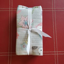 Craft Fabric, Fat Quarters, set of 5, Pastel Owl Flowers Fabric Pieces
