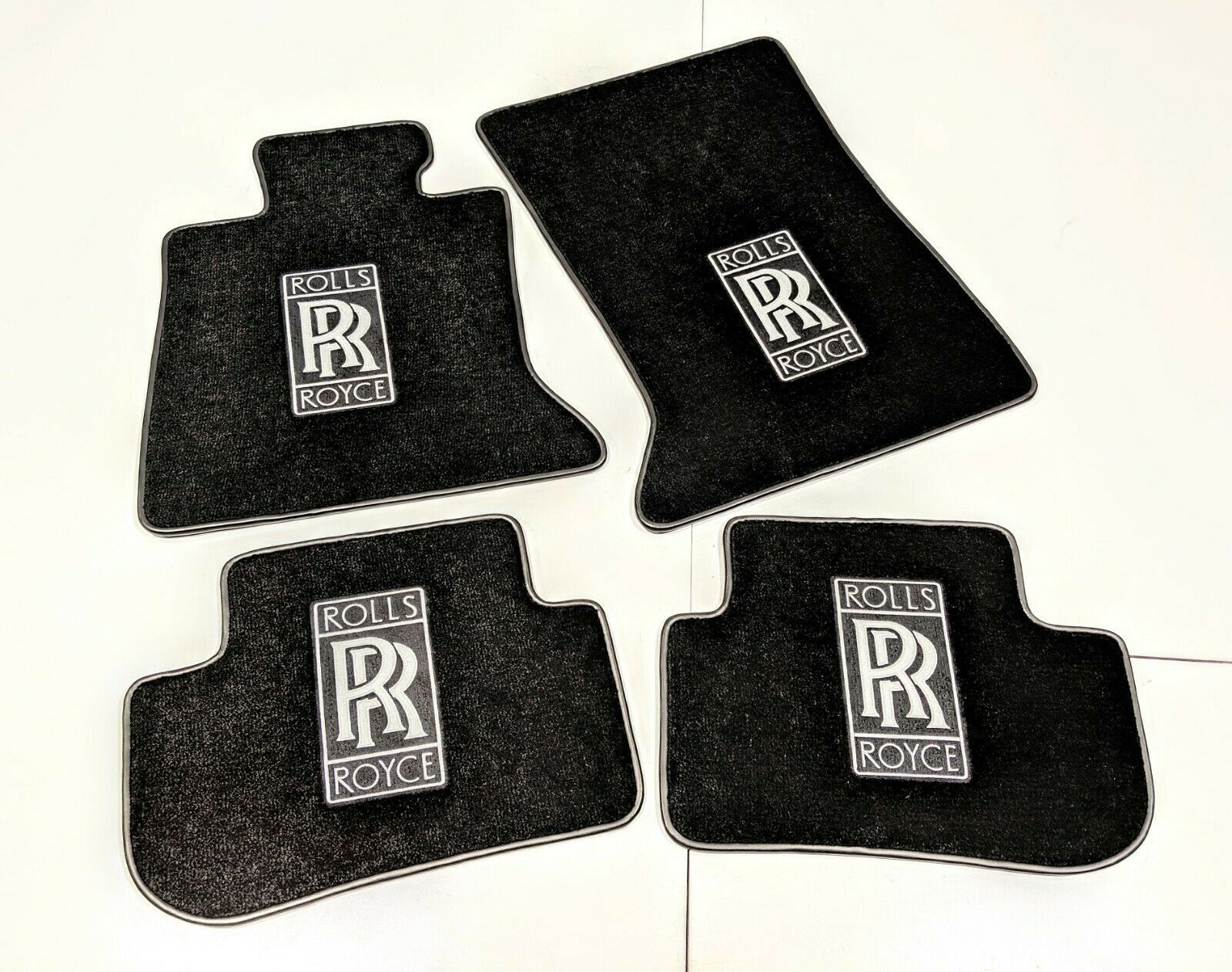 Rolls Royce Wraith, Dawn, Phantom, Ghost Carpets Floor Mats, Logo ...