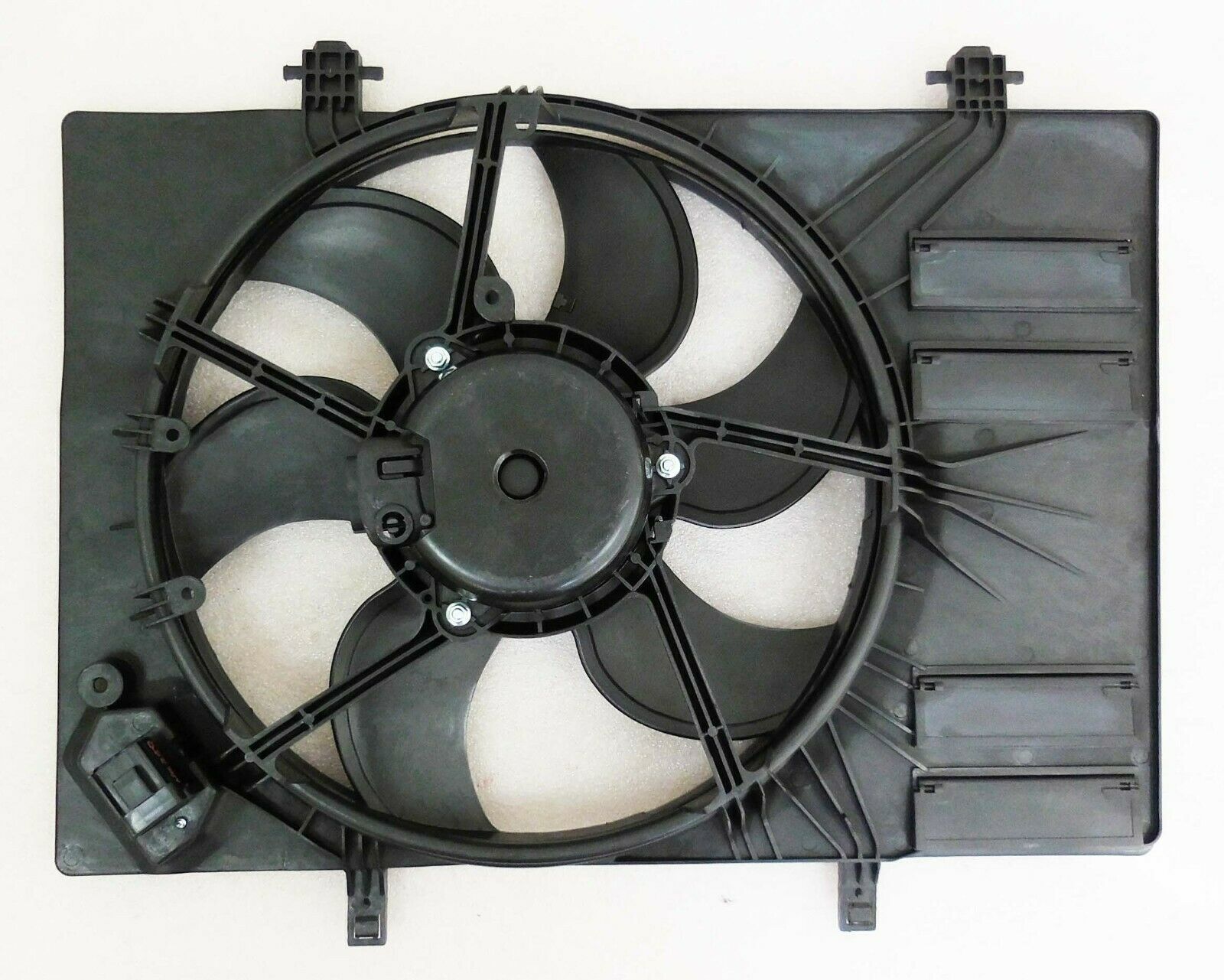 FORD ECOSPORT 20182020 1.0L TURBO RADIATOR COOLING FAN ENGINE W