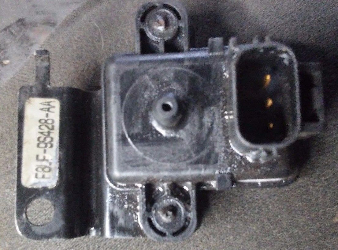 Ford Powerstroke 6.0 6.0L E250 E350 MAP sensor w/ bracket F8UF9S428AA