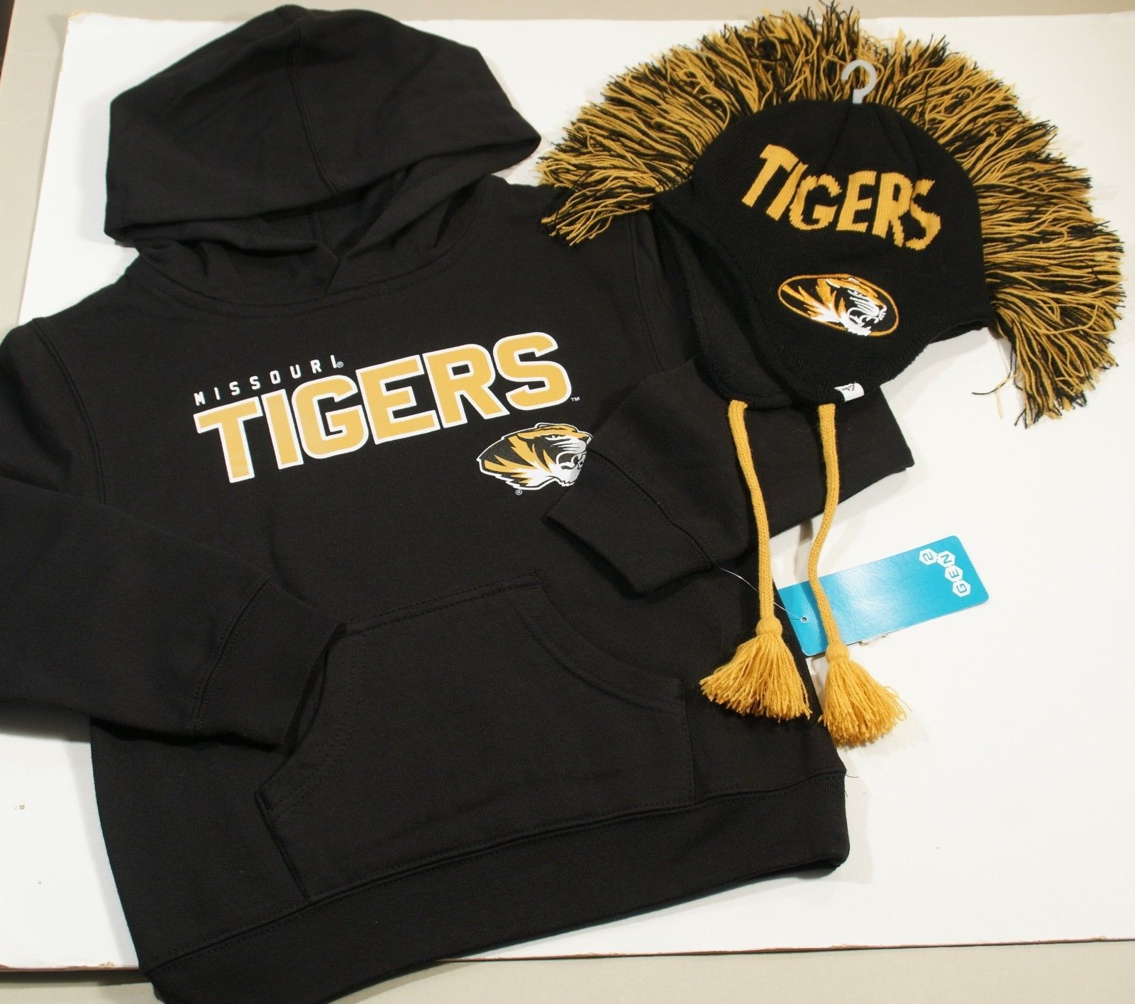 Primary image for Mizzou Tigers Size 5 6 Hoodie & Hat University Missouri Licensed Girls Boys Lot 
