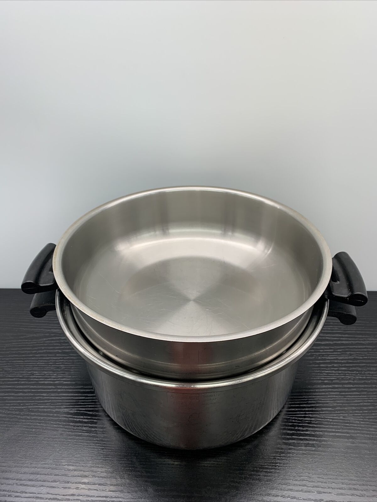 Amway Queen 188 Multi3Ply Stainless Cookware 6 quart dutch oven pot