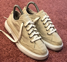 Vintage Y2K Nike GTS Tan Women’s Size 6.5 OG Canvas Tennis Shoes Pre Owned - $52.99