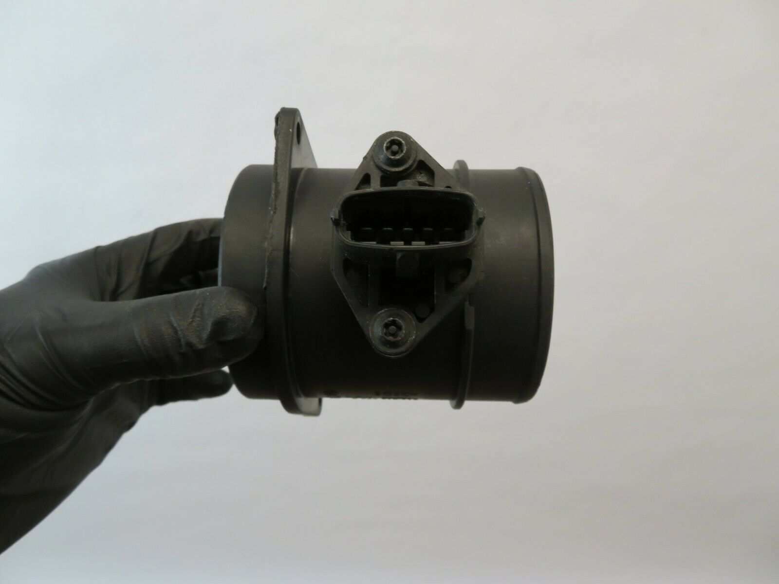 6484R CADILLAC STS CTS 05 06 07 OEM MAF INTAKE SENSOR MASS AIR FLOW