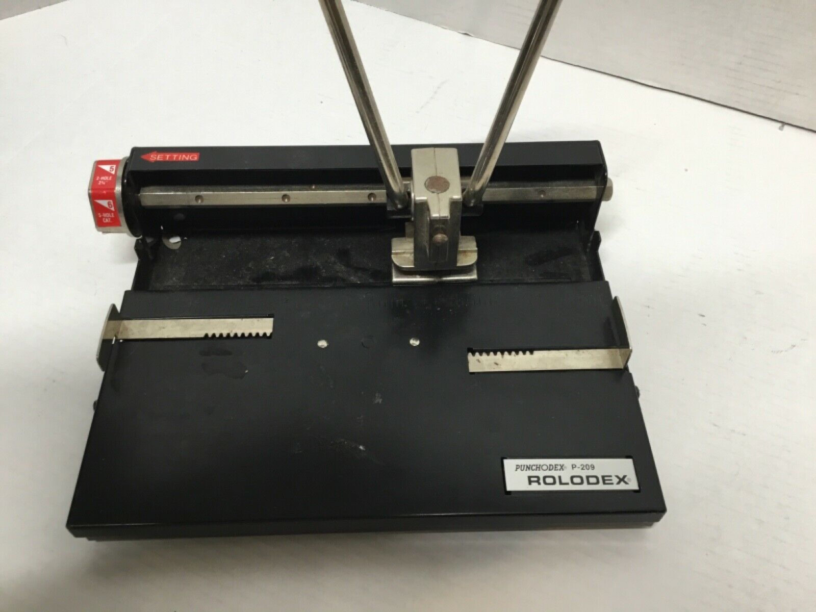 Rolodex PunchOdex Industrial Hole Punch Heavy Duty Dialmatic Model p