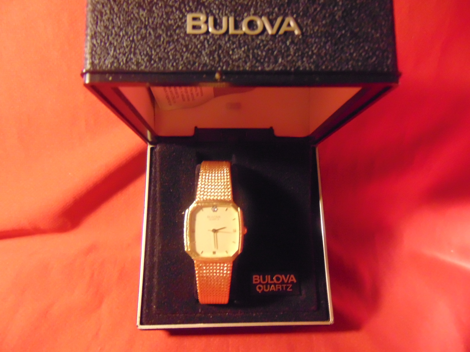 bulova quartz watch