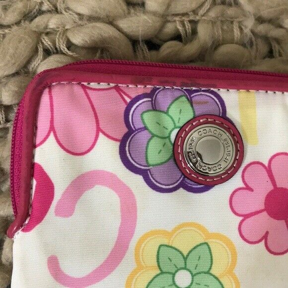 Coach Daisy Pink Wristlet Purse Zip Wallet Flowers Yellow Purple - Wallets