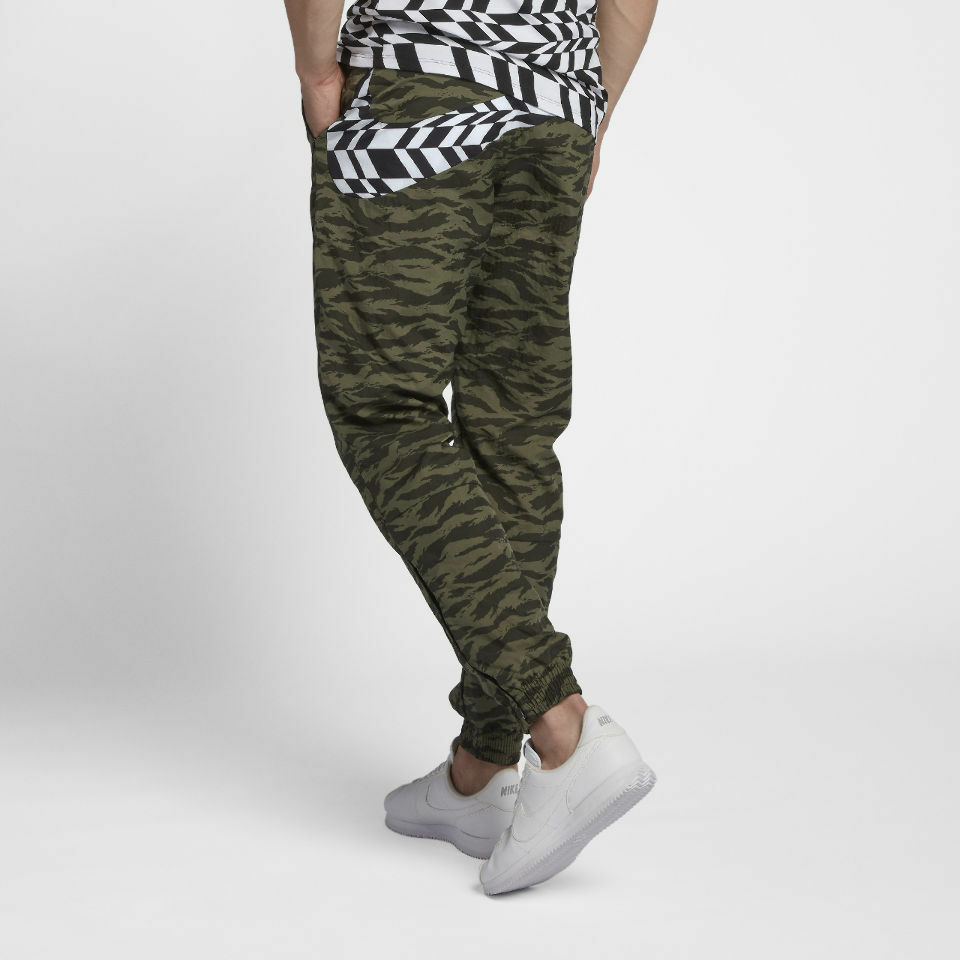 nike big swoosh woven pant