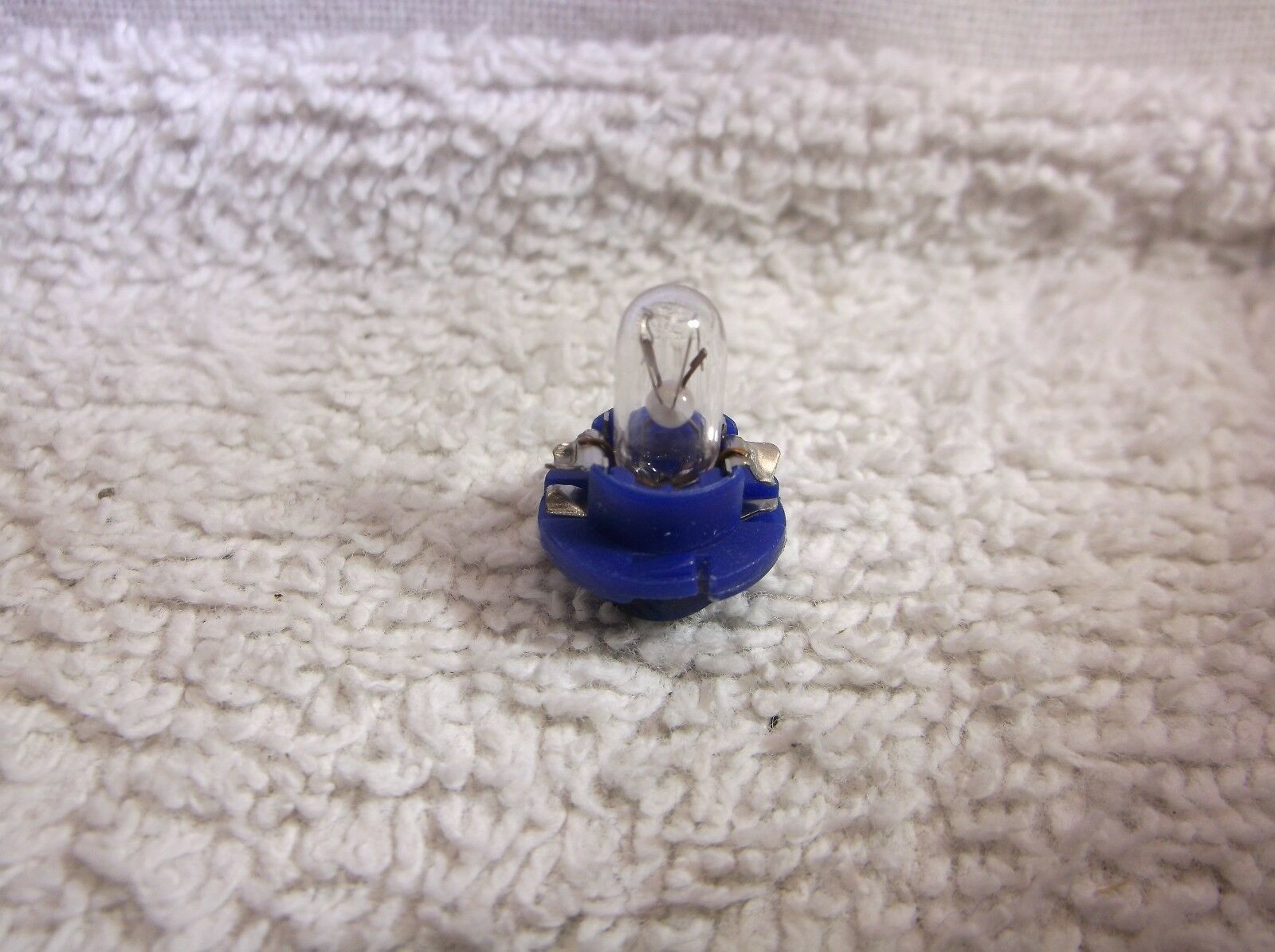 000102 SATURN S SPEEDOMETER/INSTRUMENT CLUSTER LIGHT BULB ONLY! Engine Computers