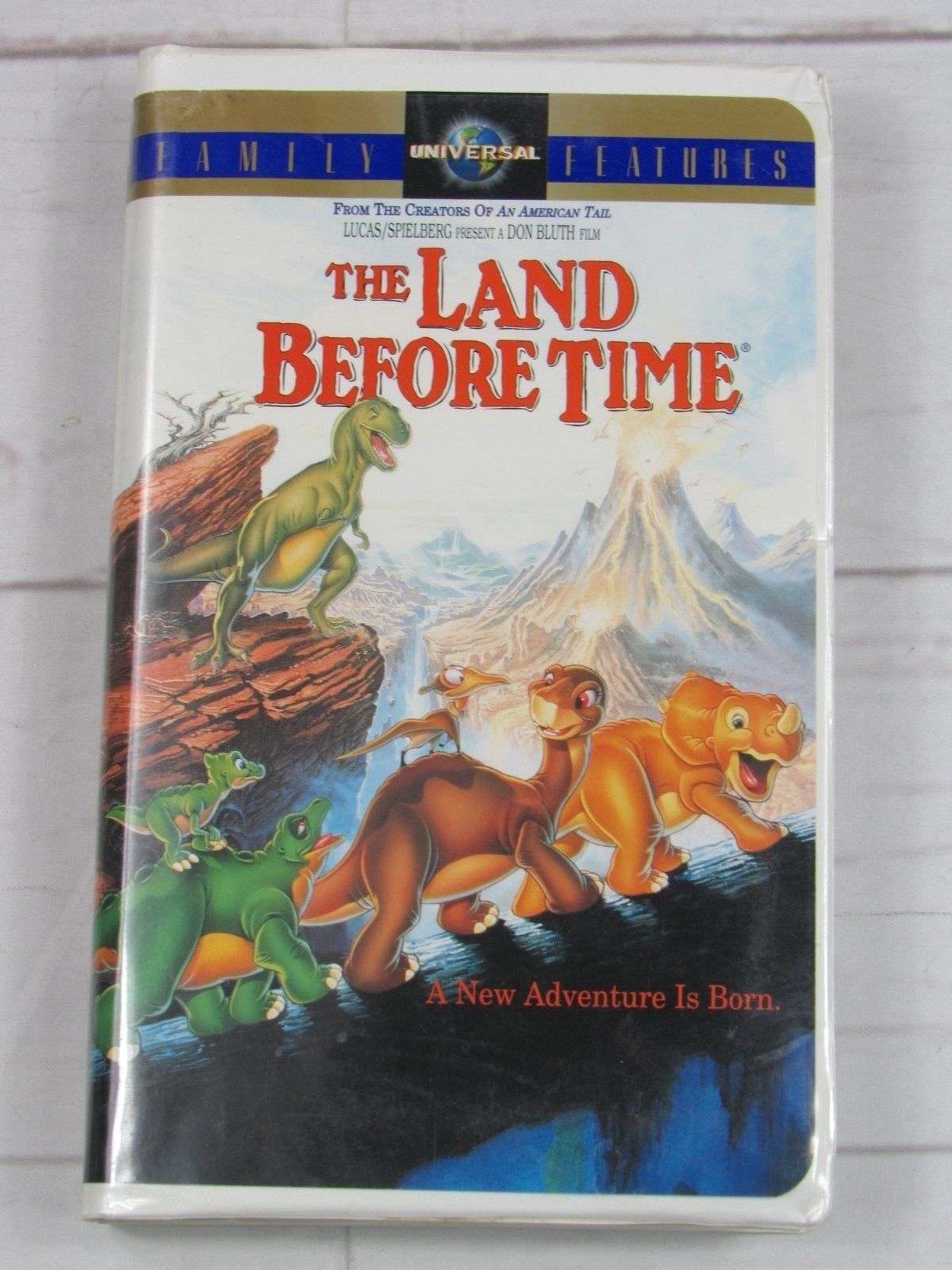 The Land Before Time Universal Pictures, VHS 1989 MCA Home Video