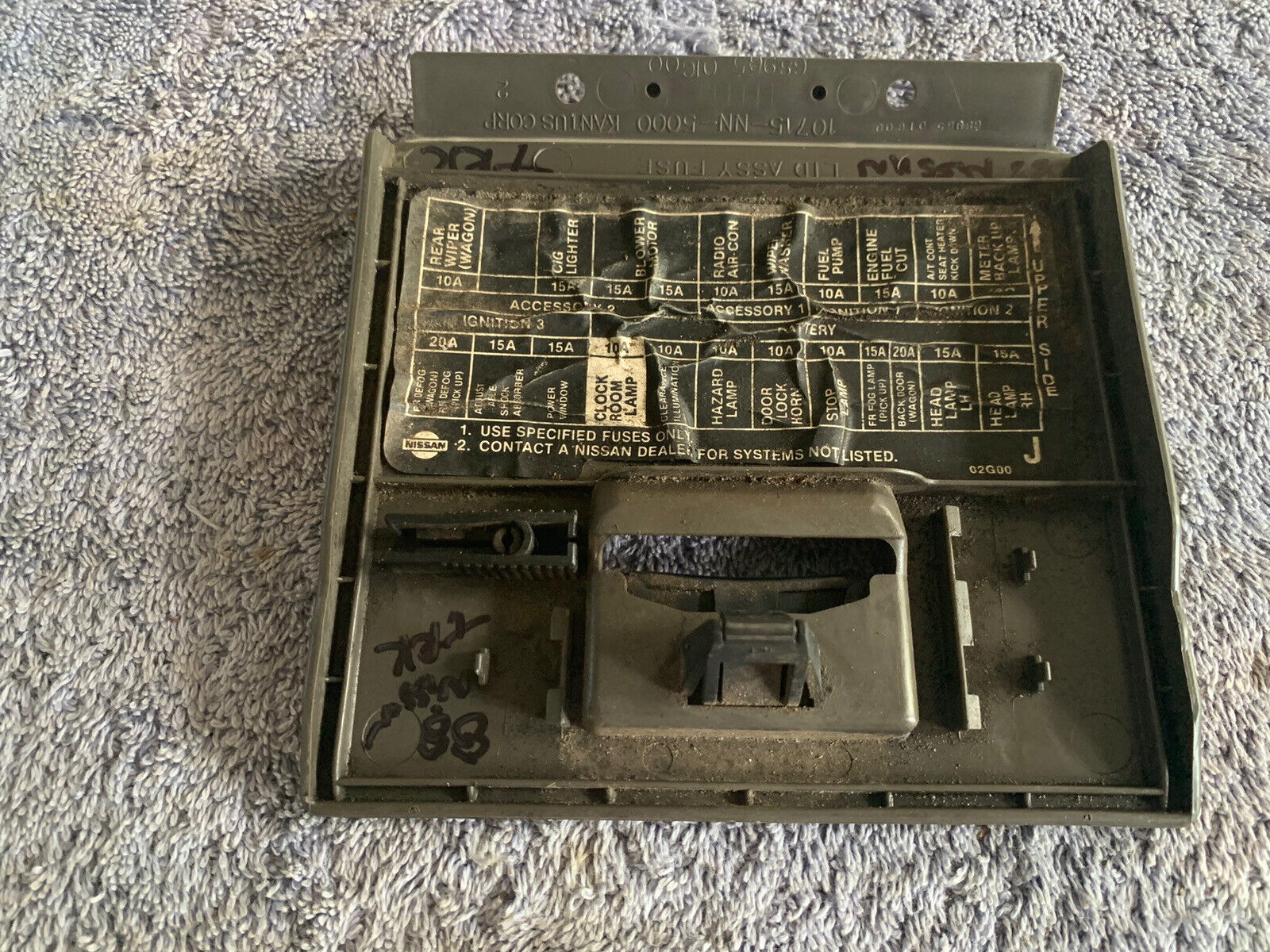 19861989 Nissan D21 Truck Pathfinder Dash Fuse Panel Cover Door Gray