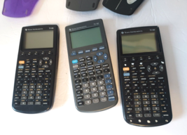 Lot of 3 Texas Instruments Graphing Calculators 1 TI-82 and 2 TI-86 Used... - $18.80