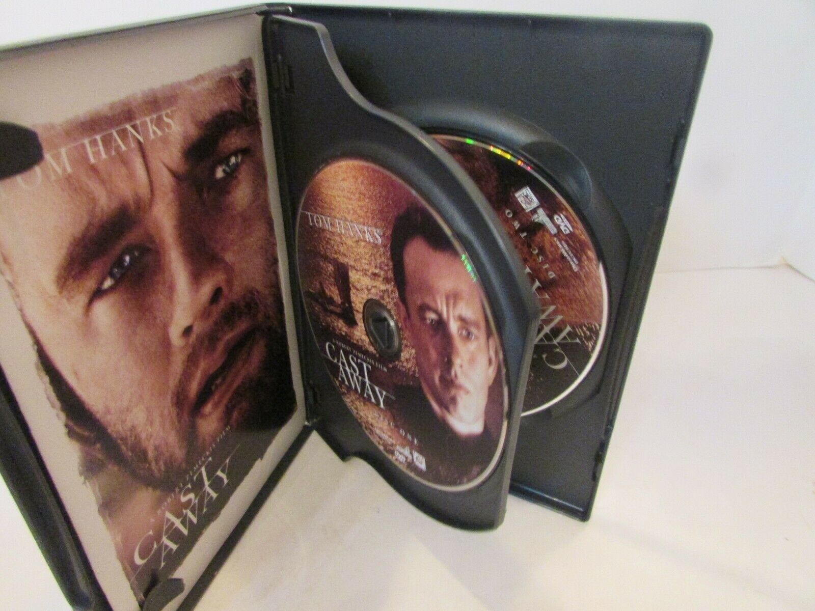 CAST AWAY DVD STARRING TOM HANKS 2 DISC SET WITH CASE - DVDs & Blu-ray ...