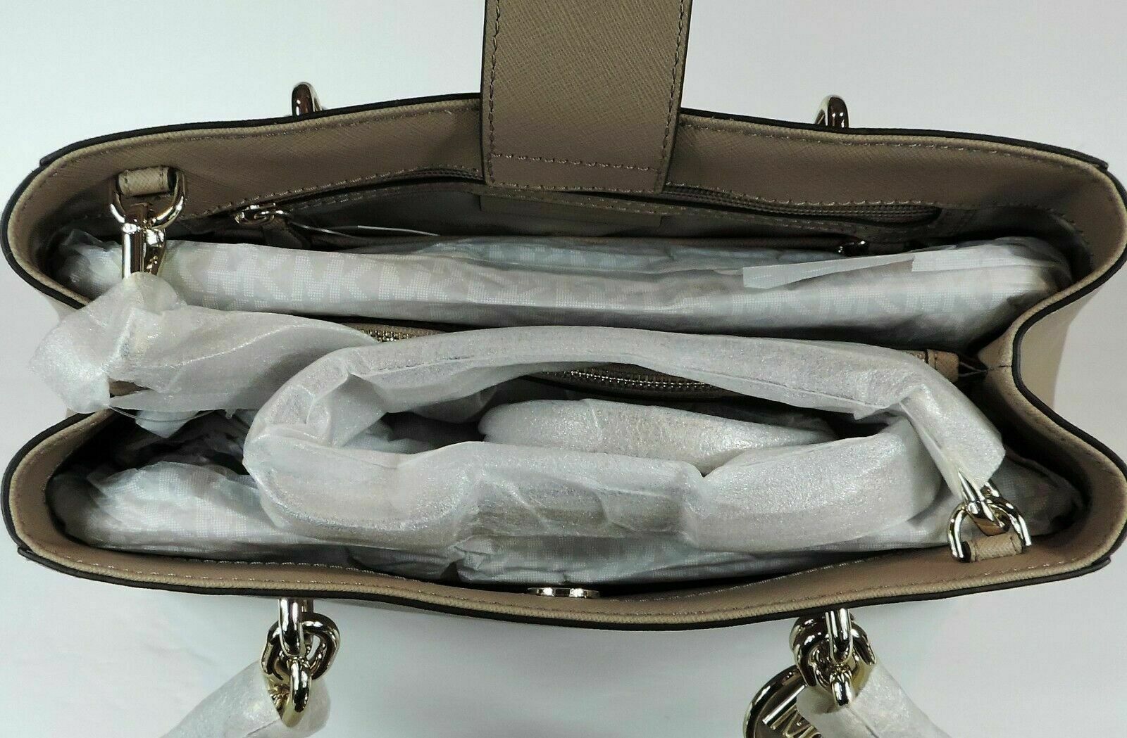 Michael Kors Jet Set Travel Large Leather Tote- Truffle