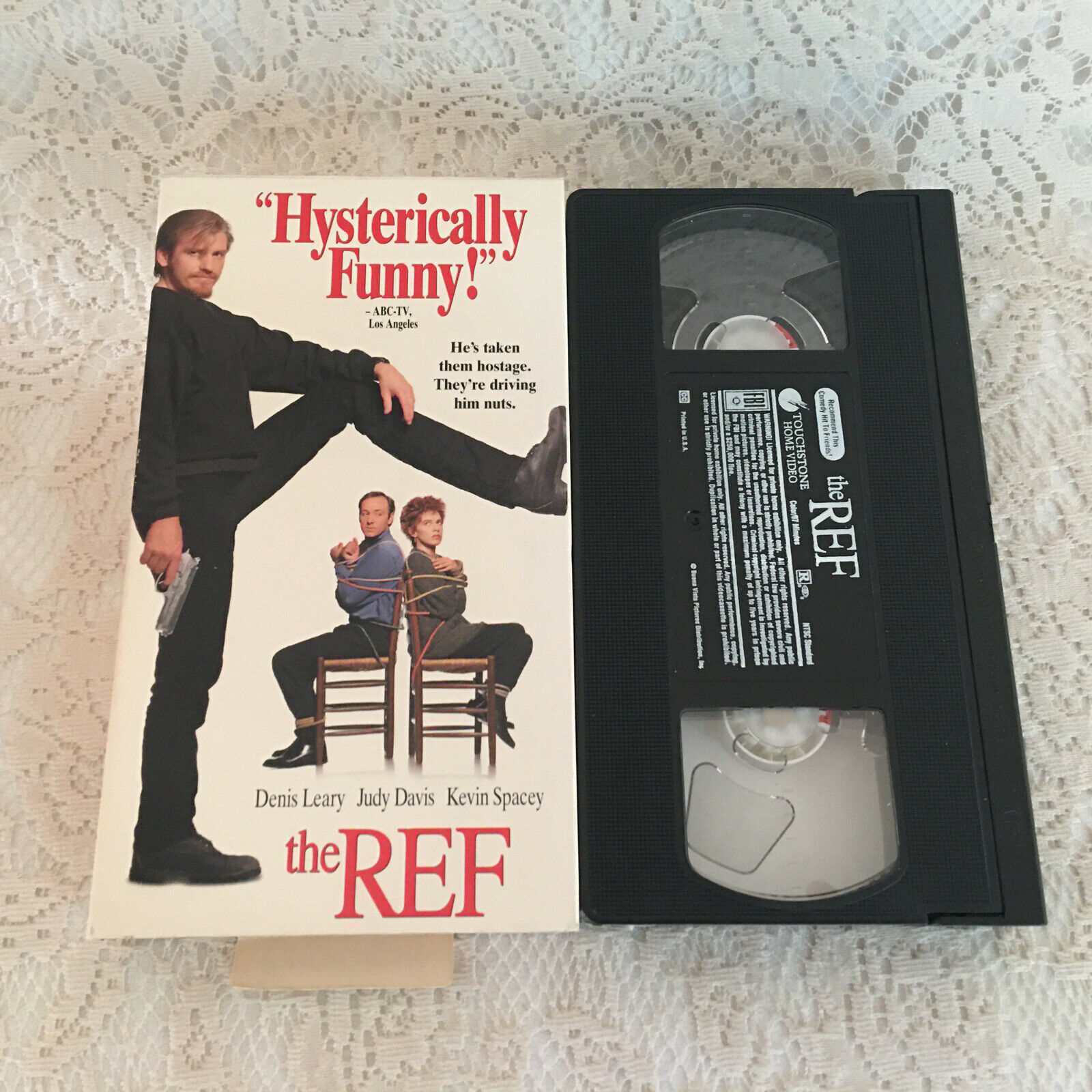 The Ref VHS 1994 Denis Leary - VHS Tapes