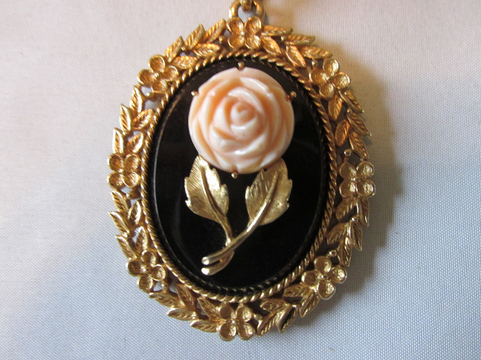 Primary image for Vintage Avon "Serena Rose" Reversible Pendant Necklace with Mirror, 1973