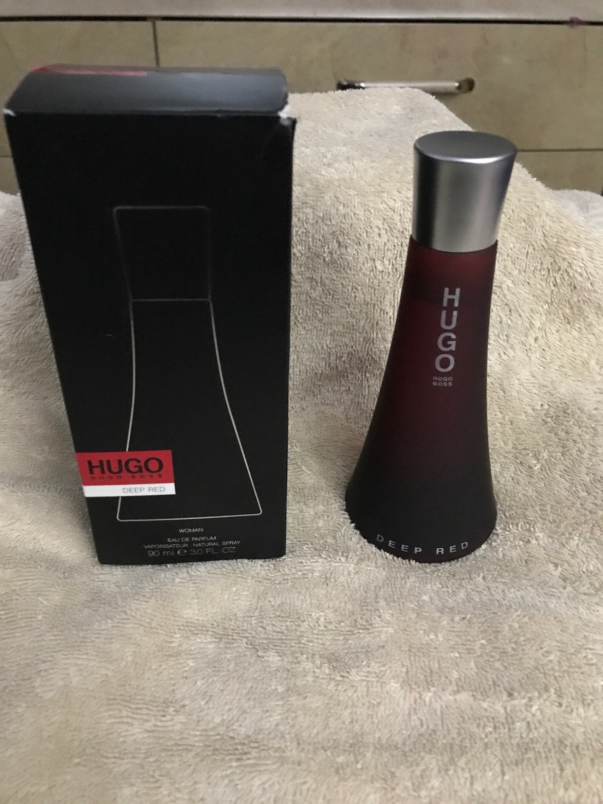 Hugo Boss Deep Red 90ML for women,. Women