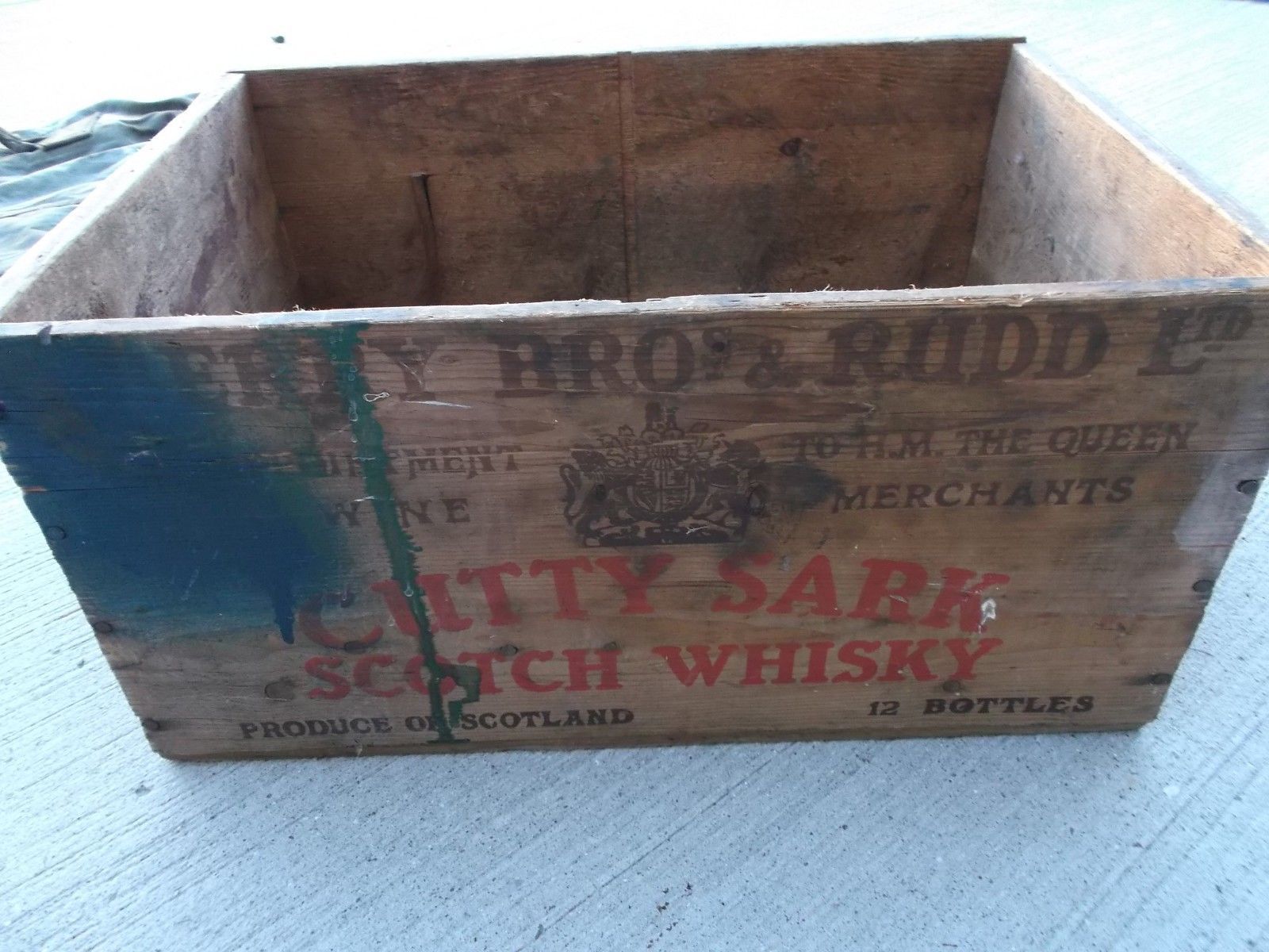 Antique Cutty Sark Scotch Whisky Wooden Box Berry Bros & Rudd Ltd Boxes