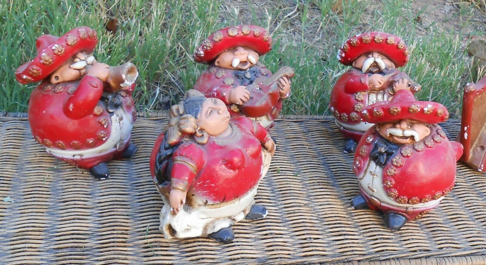 Old Vintage Mexican Mariachi Band Figurine Statue Mariachis Chalkware