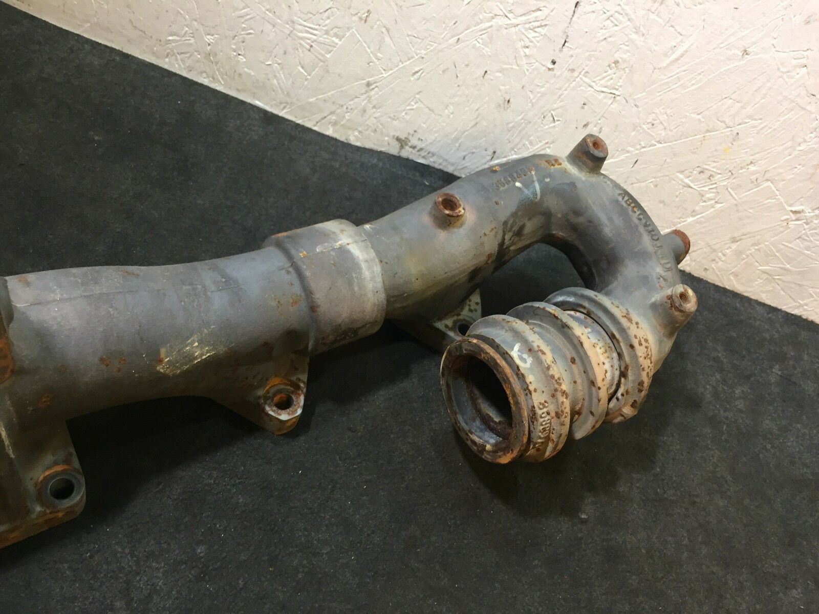 Cummins ISX 15 EXHAUST MANIFOLD 3688488 OEM - Other Parts