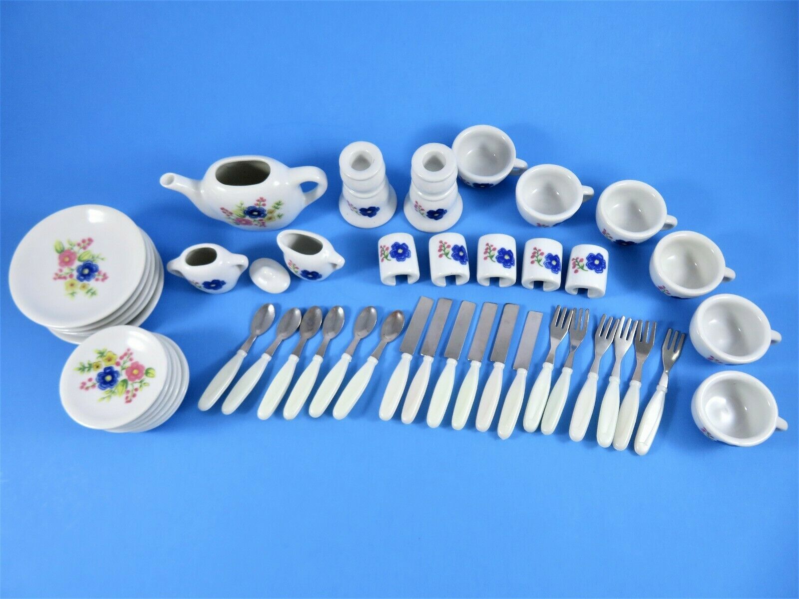 strombecker corp tea set