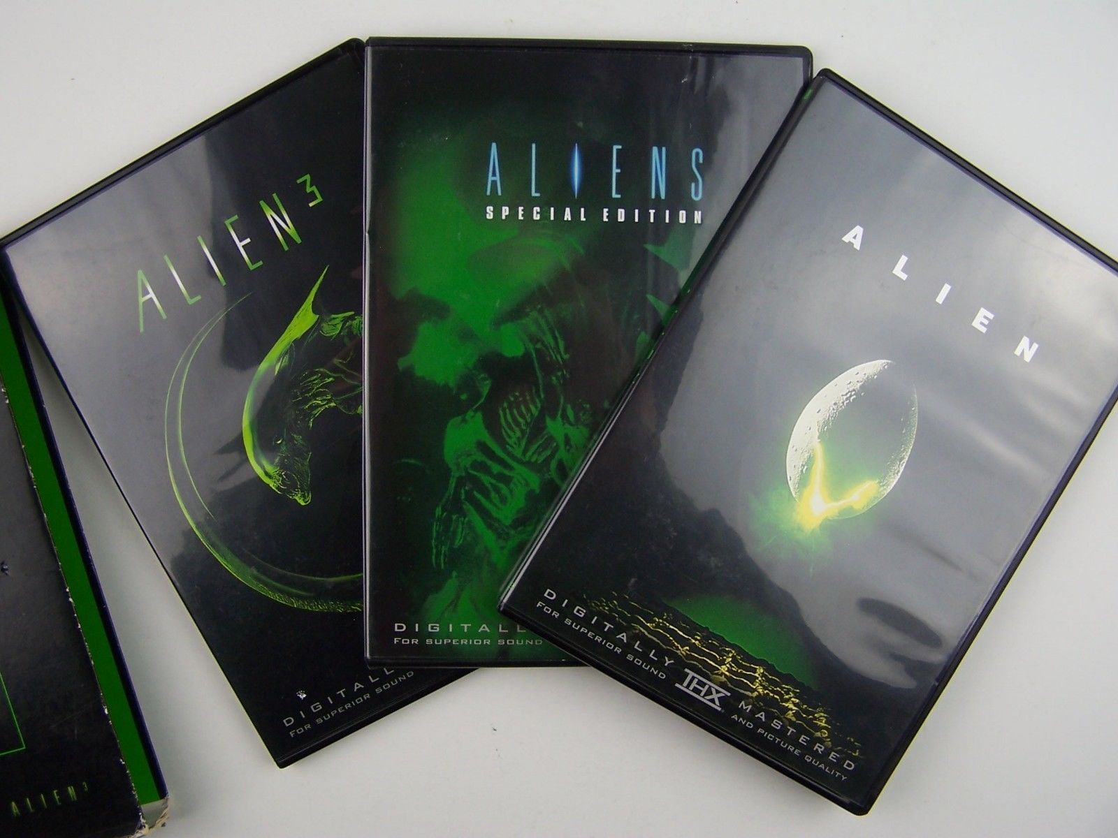 Alien Triple Pack: (Alien / Aliens / Alien 3) DVD Box Set - DVD, HD DVD ...