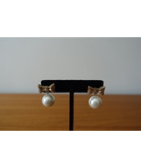 KATE SPADE NEW YORK ALL WRAPPED UP IN FAUX PEARLS DROP BOW EARRINGS. NEW  - $35.99