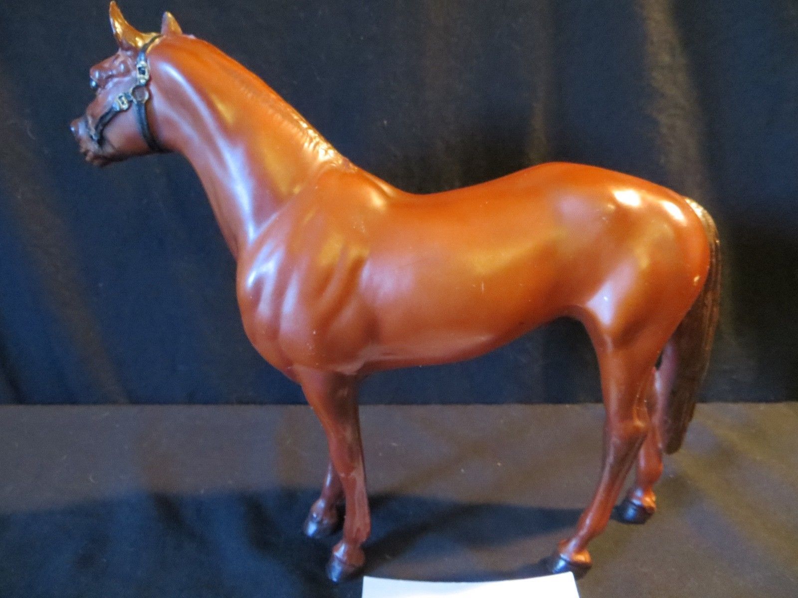 Breyer Horse Man O' War mare vintage collectible horse toy