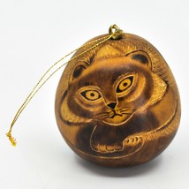 Handcrafted Carved Gourd Art Laying Cat Kitten Kitty Ornament Made in Peru