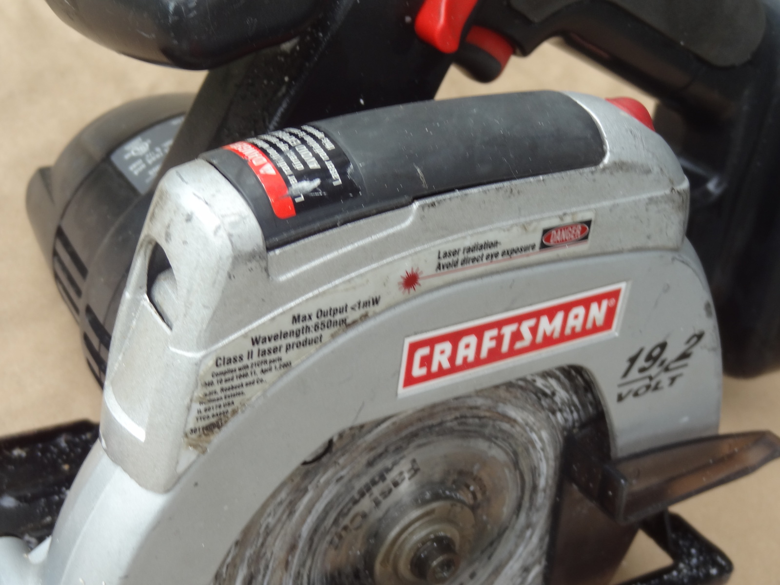 CRAFTSMAN 19.2V CIRCULAR SAW CORDLESS BARE TOOL ONLY W/ LASER 315.