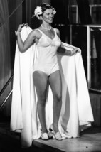 Ann-Margret Sexy in Swimsuit Filming Ann-Margret Olsson TV Special 1971 18x24 Po - $23.99