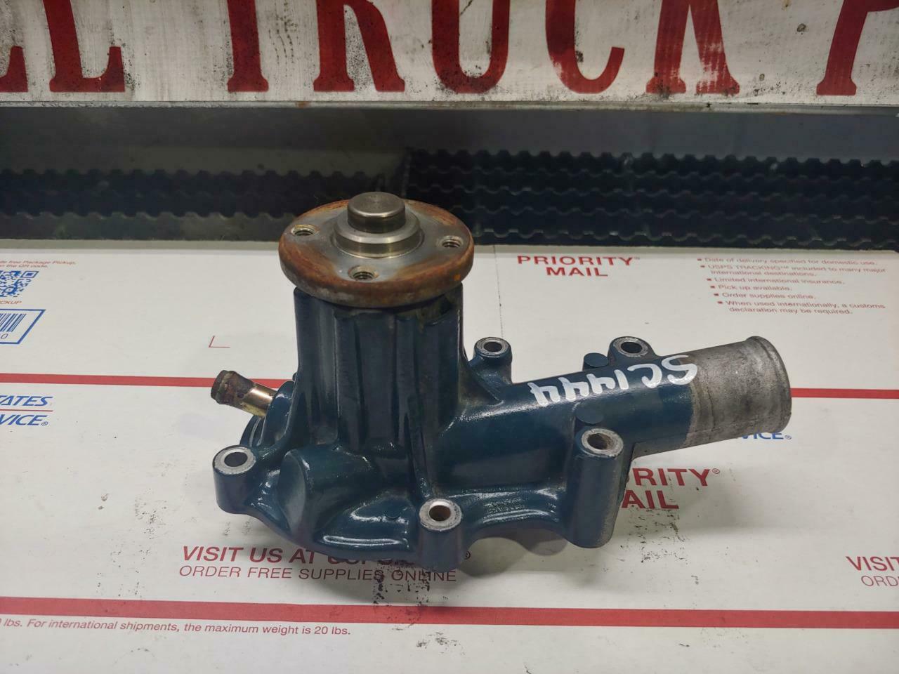 2005 Kubota D905 3cyl NonTurbo Diesel Engine Water Pump Water Pumps