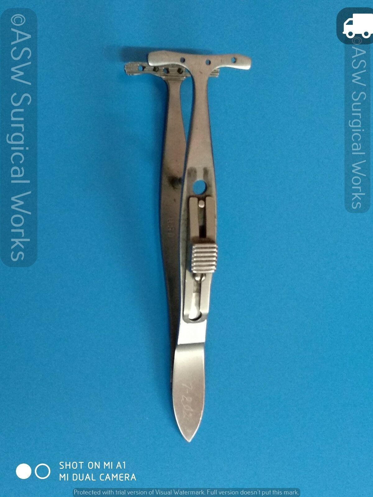 Ptosis Lid Clamp 6 Pin Stainless Steel ophthalmic Surgical instrument