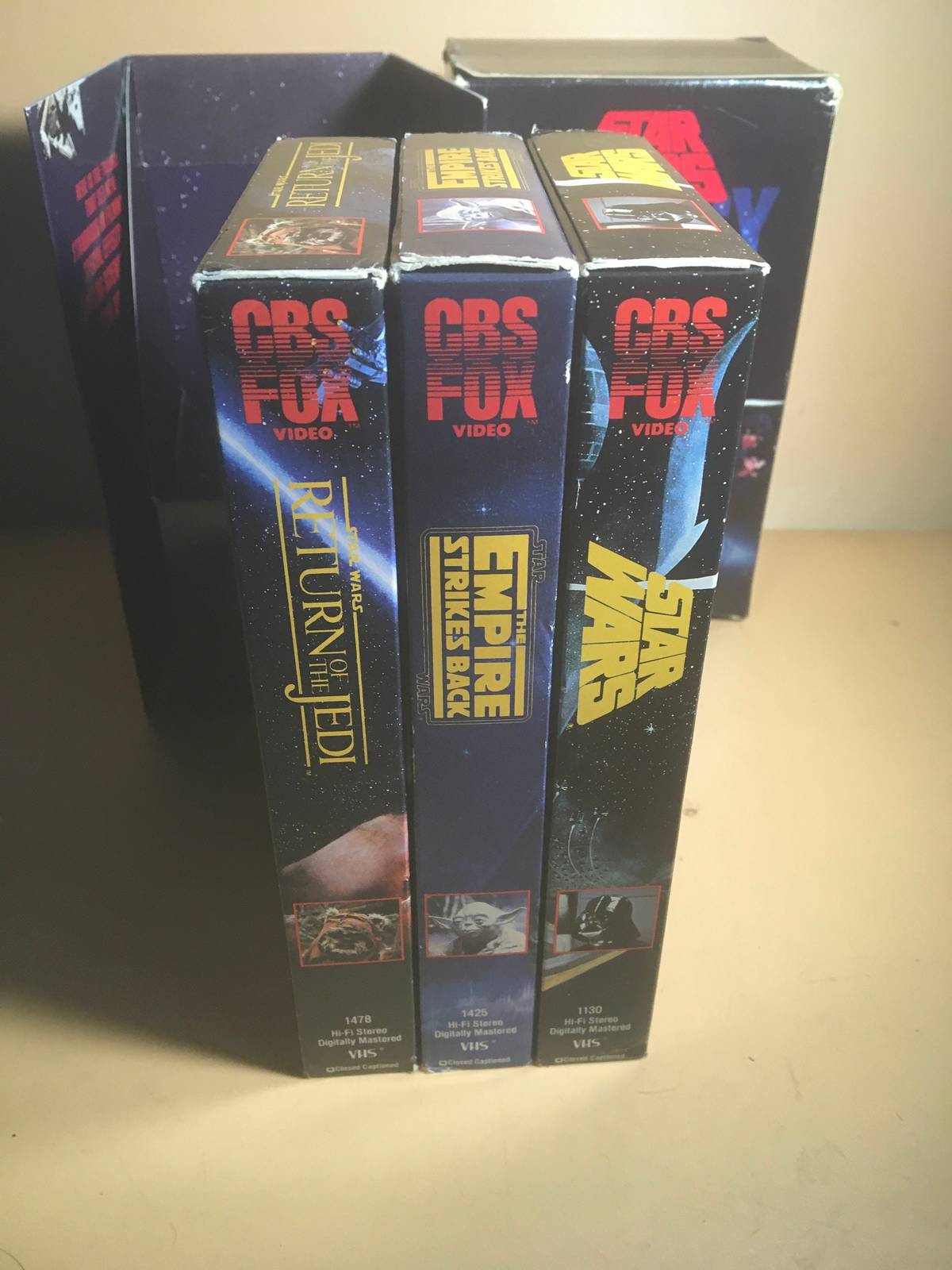 Vintage Star Wars VHS Trilogy 1990 VCR Box Set CBS Tapes Collections