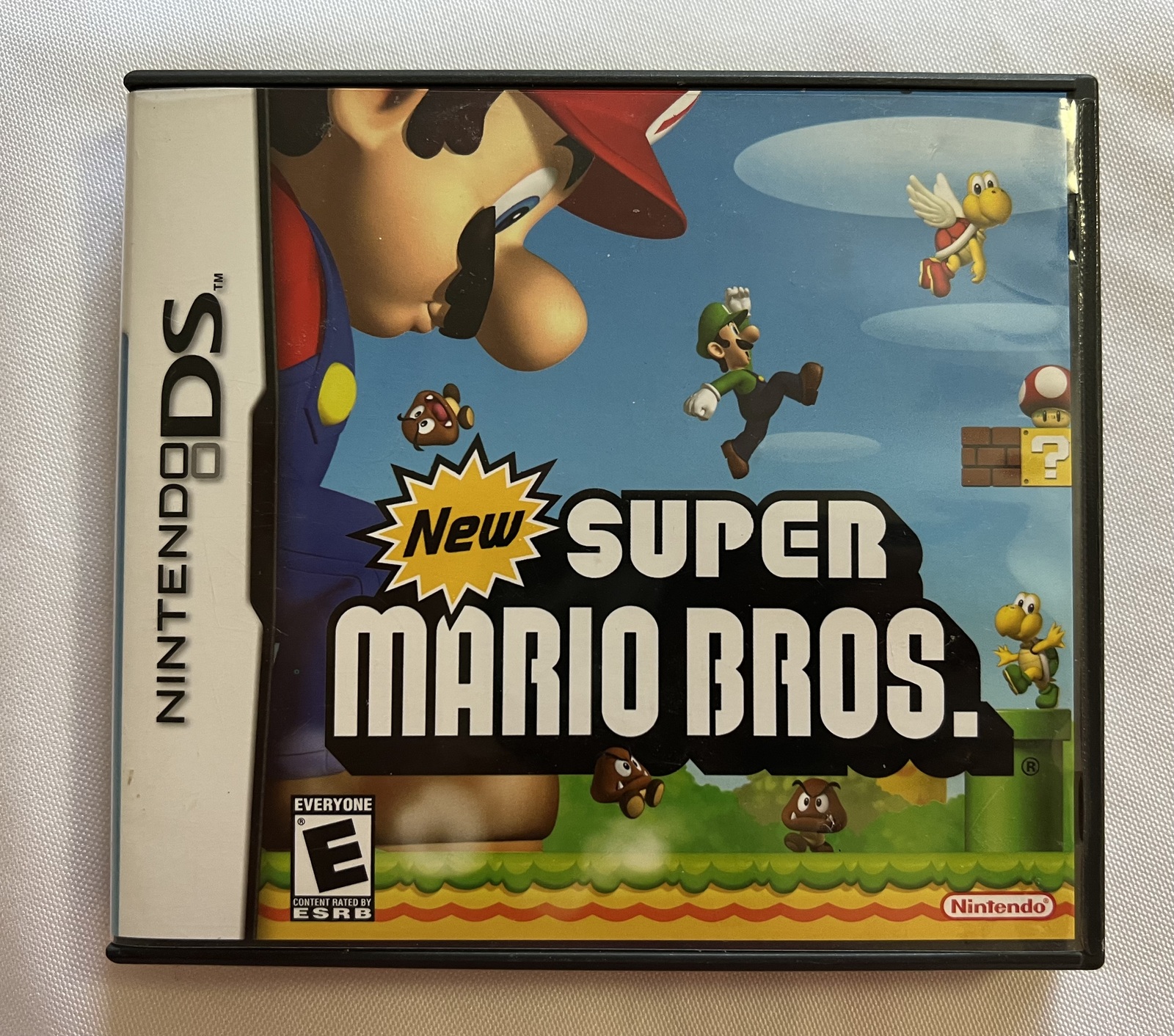 New Super Mario Bros. Nintendo DS - Video Games