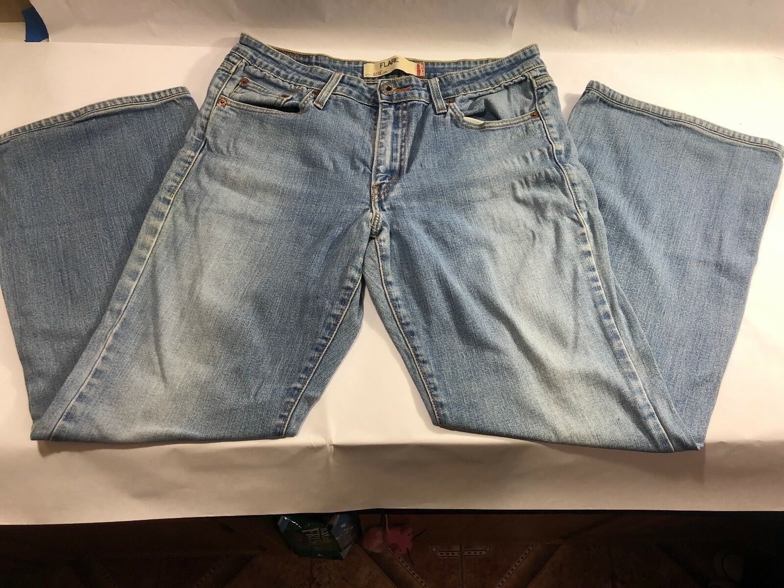 levis 519 review