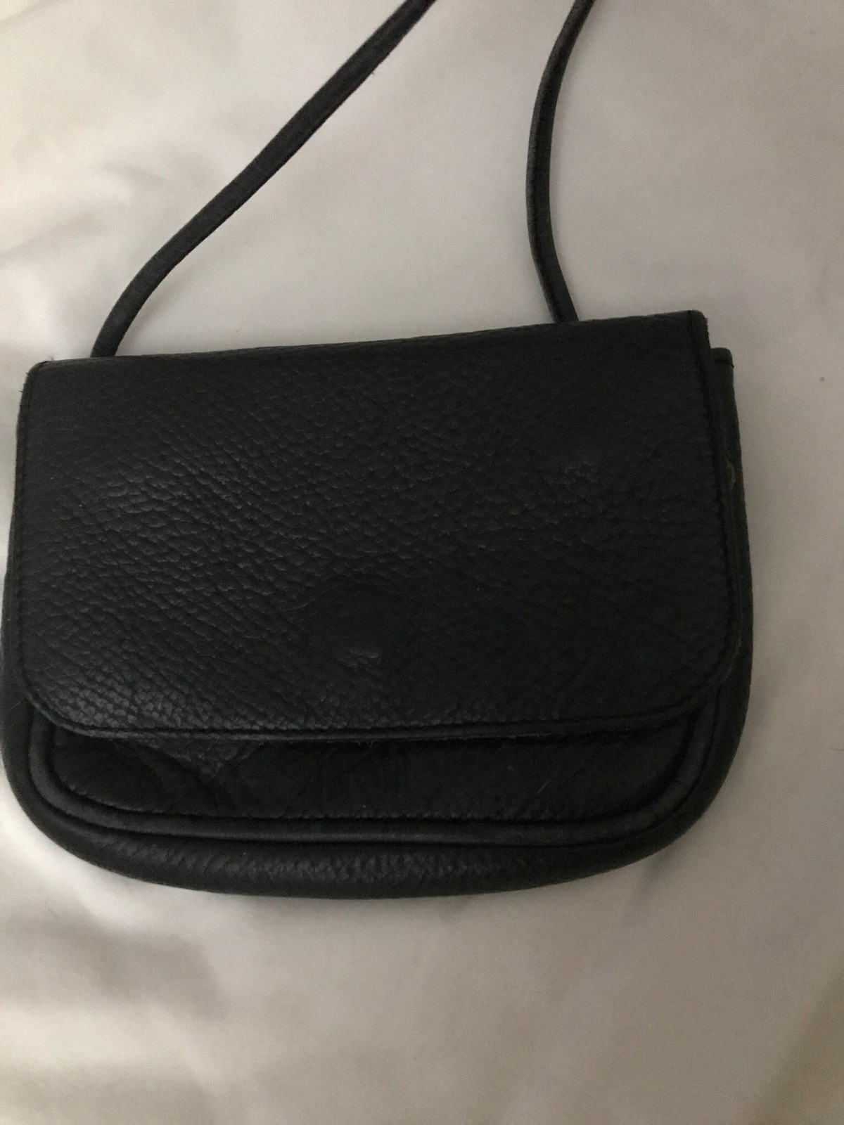 Authentic Roots Black Leather Crossover - Handbags & Purses