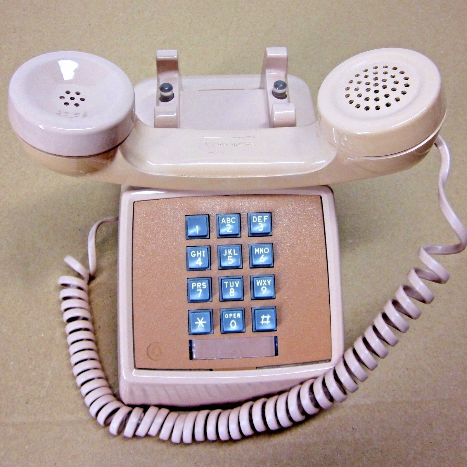 Bell System Western Electric Beige Push Button Desk Phone Model 2500
