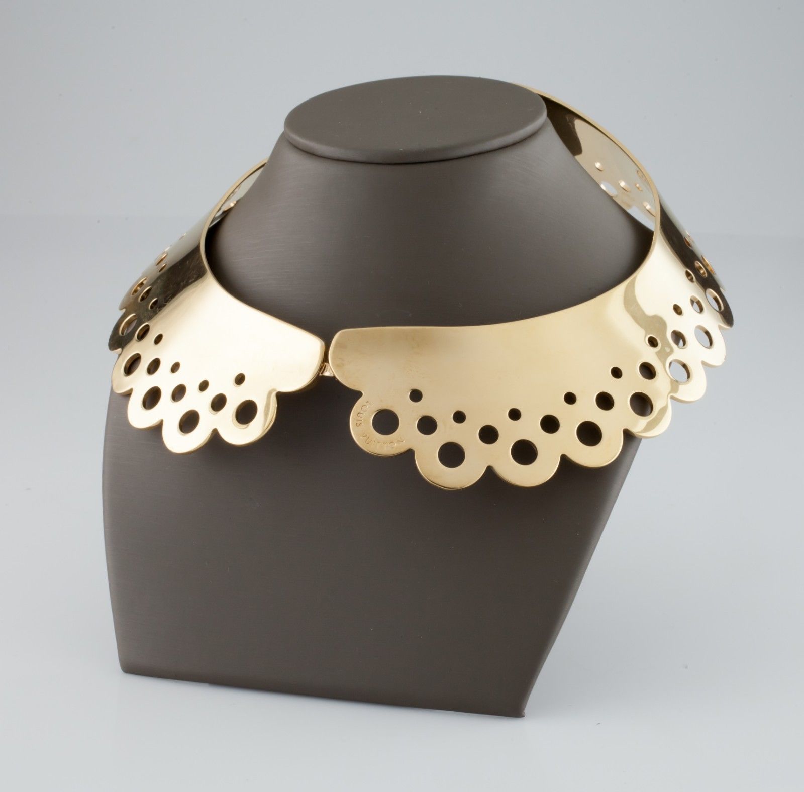 Louis Vuitton Peter Pan Hide & Seek Gold-Plated Collar Necklace Retail $1700 - $1,372.14