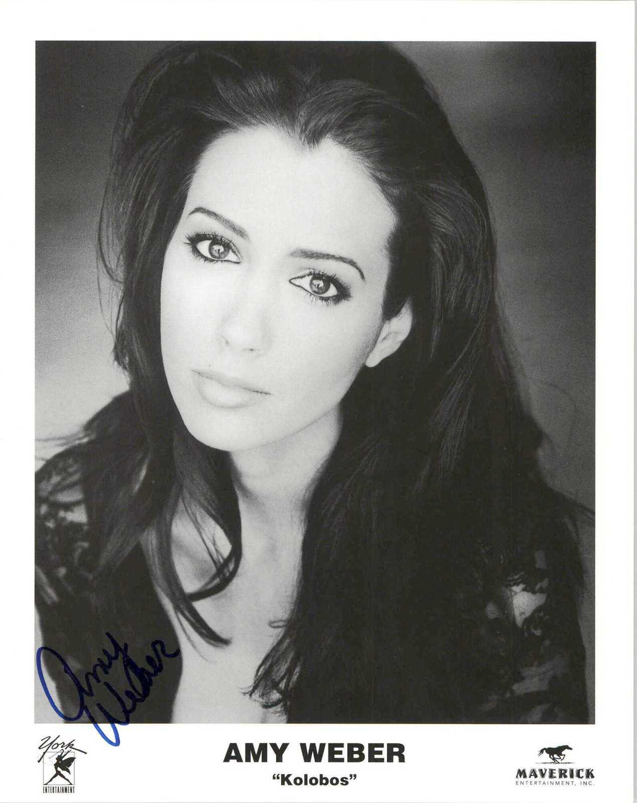 Amy Weber Signed Autographed Glossy 8x10 Photo - Photographs