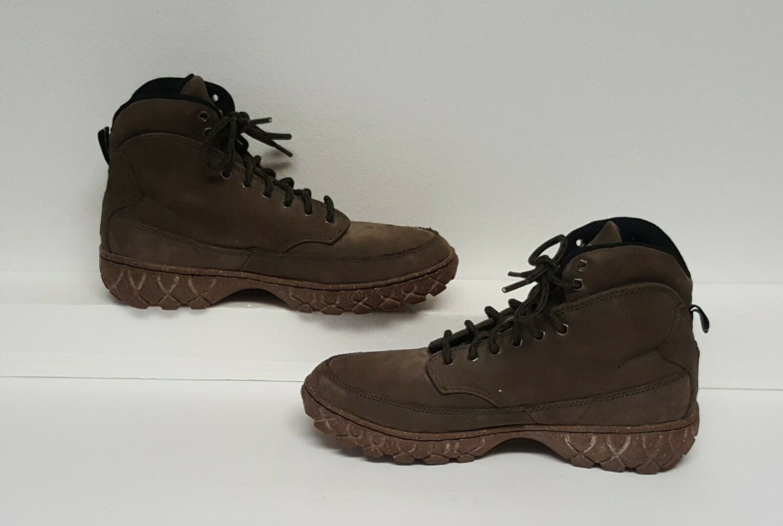 nike acg suede boots