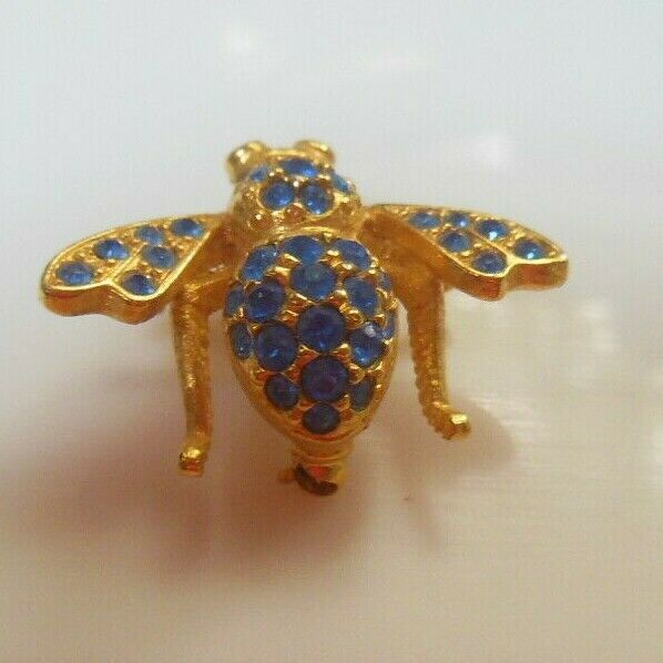 Details about   Vtg 1993 Retired JOAN RIVERS PAVE' Accent Petal Flower Pin J21007 Org Box & Bag