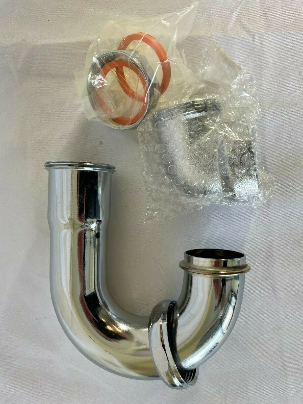 Wolverine 11/2" 17 Gauge Chrome Sink Trap with DieCast Nuts & Cast