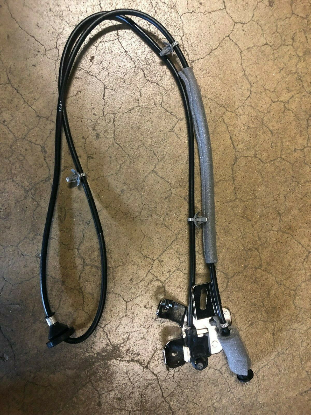 NEW OEM NISSAN XTERRA FRONTIER ANTENNA FEEDER ASSEMBLY SEE LIST