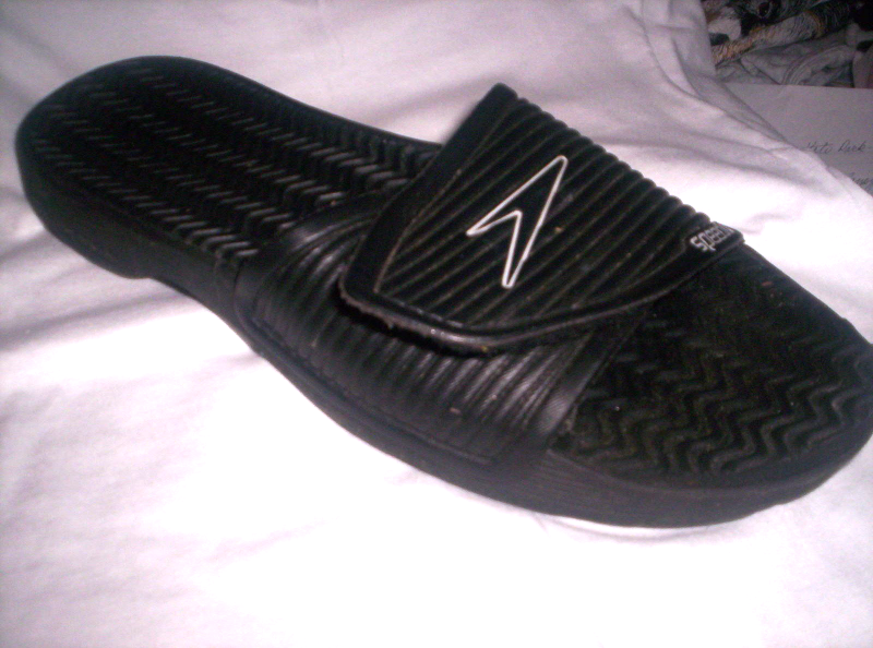 mens velcro water shoes