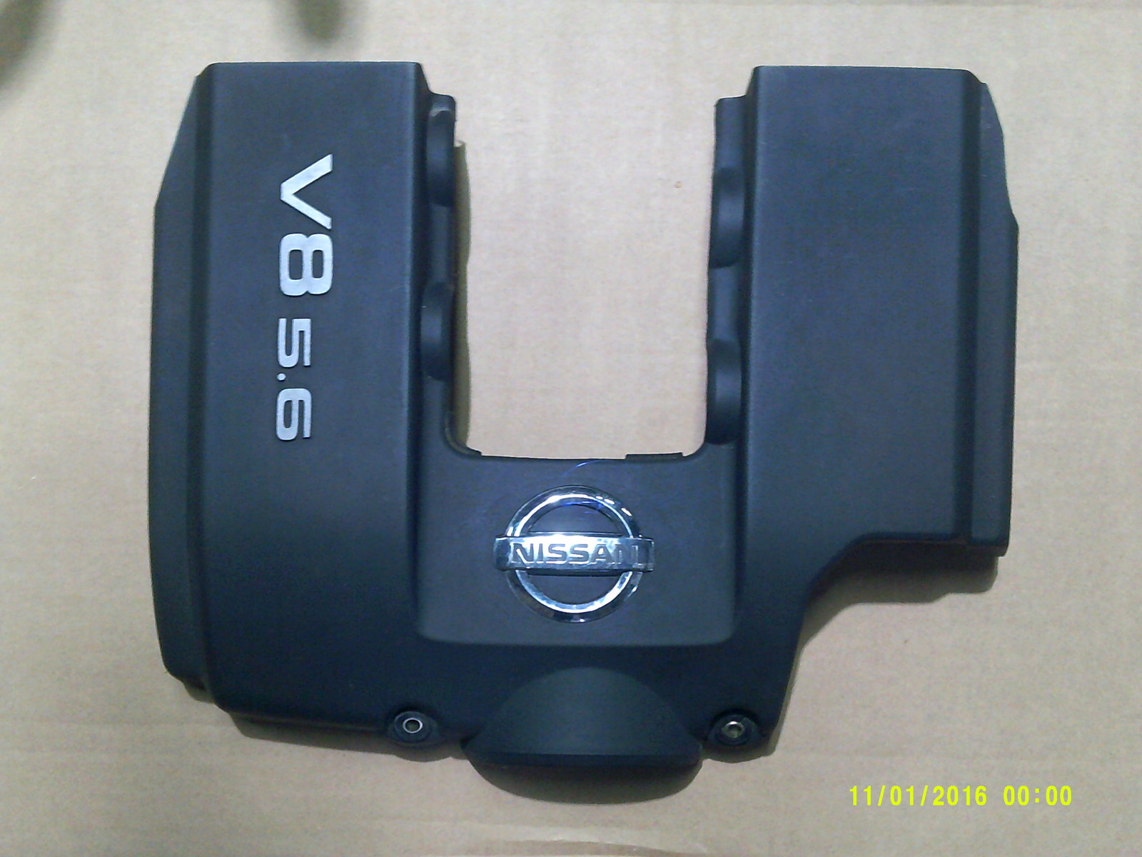 2004 2005 2006 Nissan Armada 5.6L V8 Factory OEM Engine Cover Other