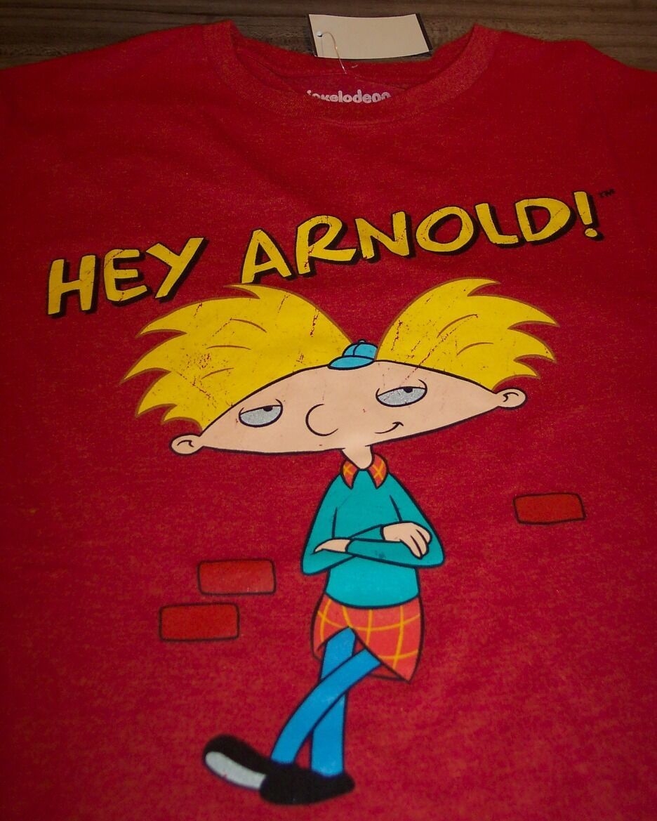 arnold in t shirt