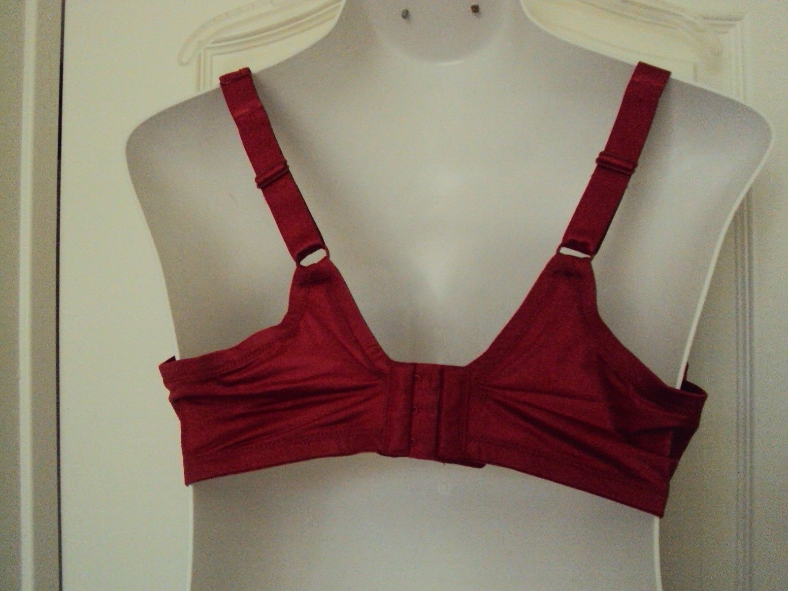 Olga Signature satin support Underwire Bra Red (561) Size 42D Style