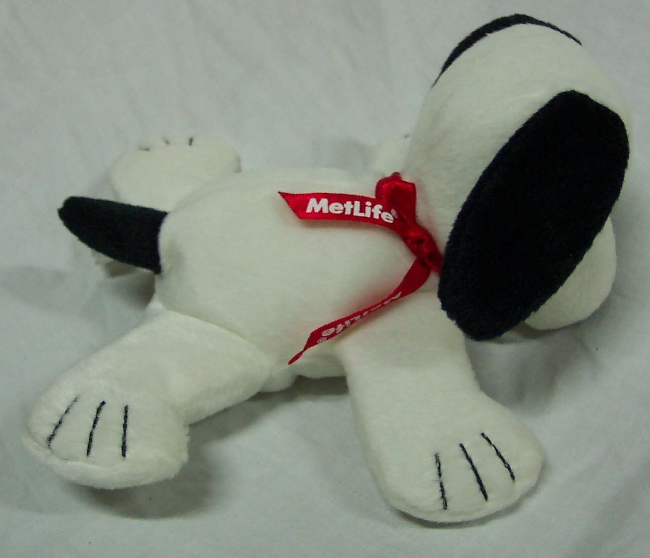 snoopy metlife plush